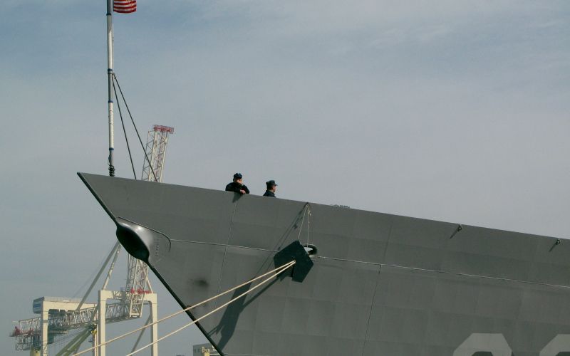 koper terminal ameriška vojaška ladja.jpg