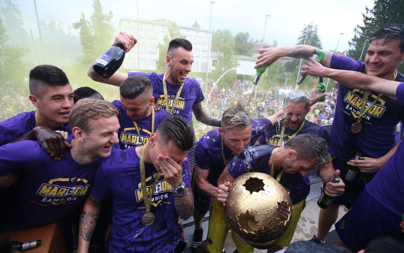 934-4-veselje maribor dw.jpg