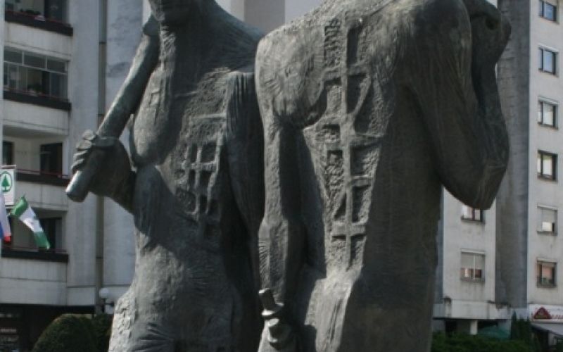batičev kip hrastnik