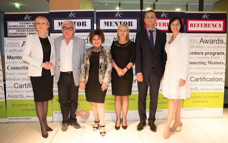 Ambasadorji znanj Darja Zgonc, Lado Leskovar, Zdenka Kahne, Zlata Tavčar, Mitja Terče in Tanja Skaza