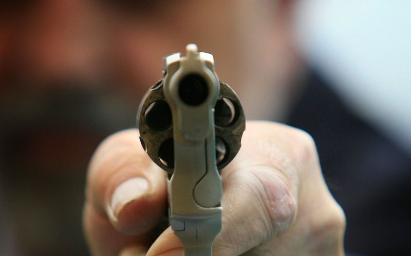 pistolj.jpg