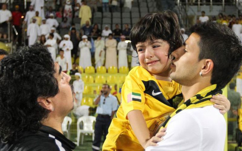 maradona aguero.jpg