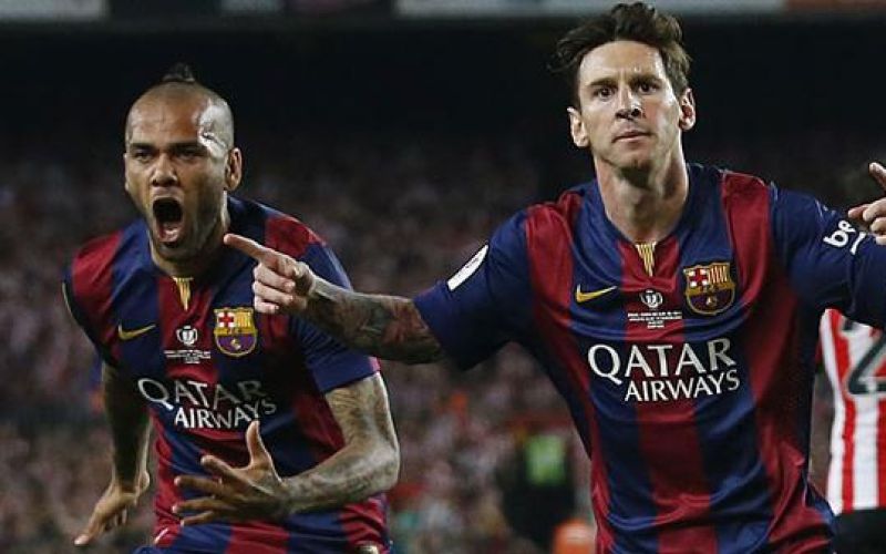 messi-alves.jpg