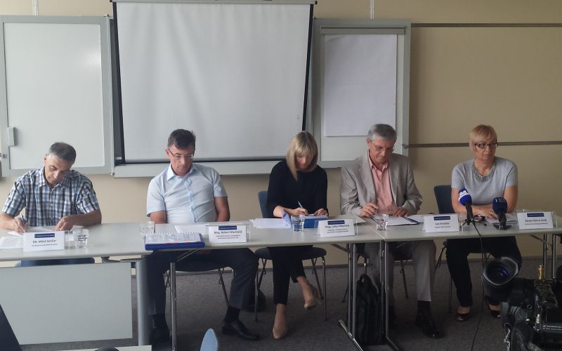 Nihče ne sme služiti na nesreči drugih-2