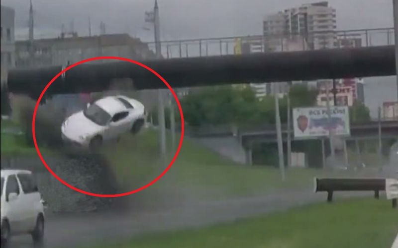 nesreča porsche.jpg