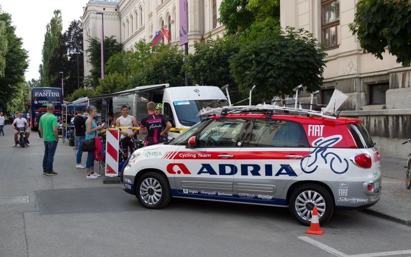 adria mobil.jpg