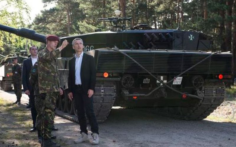 stoltenberg nato poljska vojaske vaje.JPG