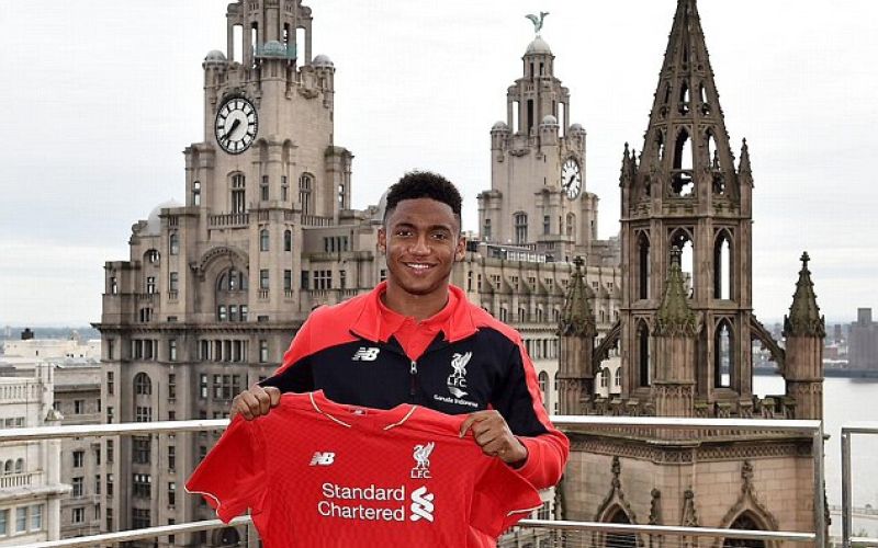 gomez.jpg