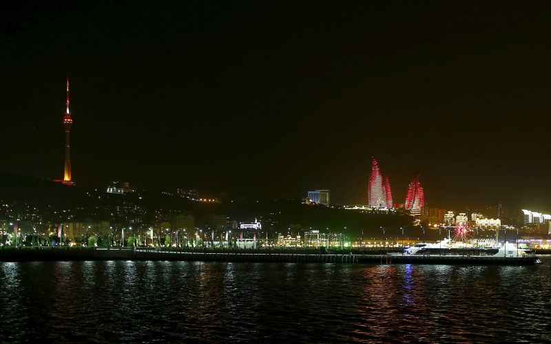 951-23-baku re.jpg