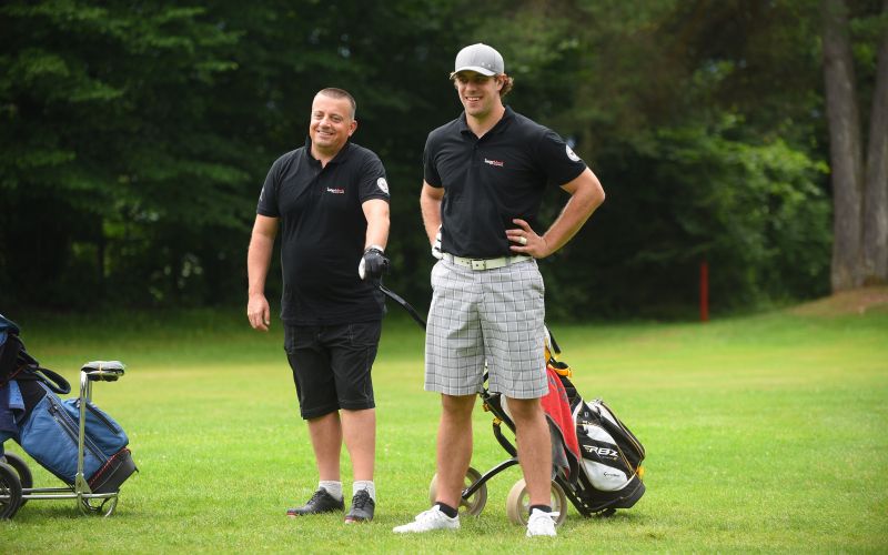 1golf.jpg