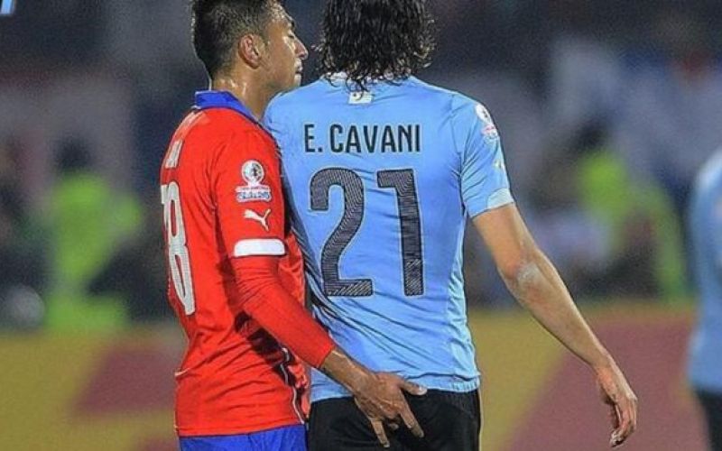 jara cavani.jpg