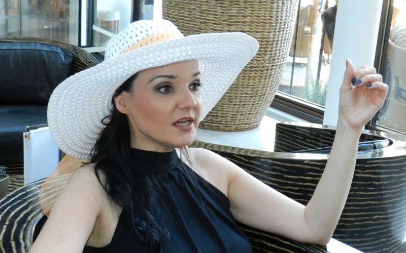 Alenka_Gotar.JPG