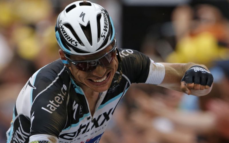 Tony Martin re.jpg