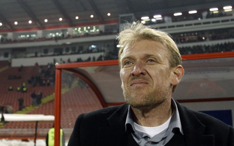 965-9-prosinecki (v krogcu) re.jpg