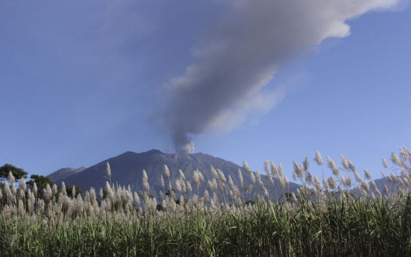 mount raung.jpg