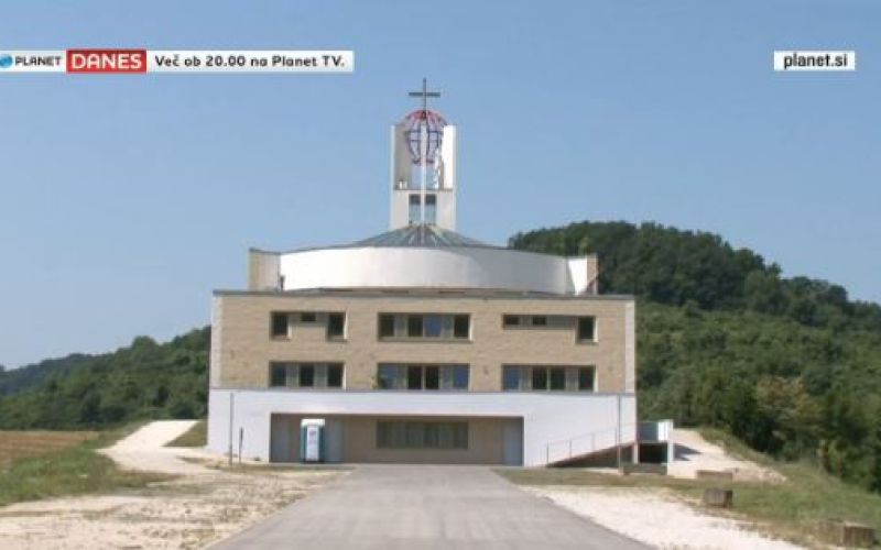 kosaki cerkev maribor.JPG
