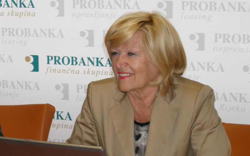 Nekdanja članica uprave Milana Lah in nekdanja predsednica uprave probanke Romana Pajenk.jpg