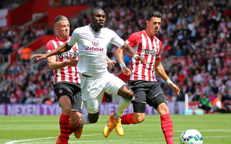 Christian Benteke re.jpg