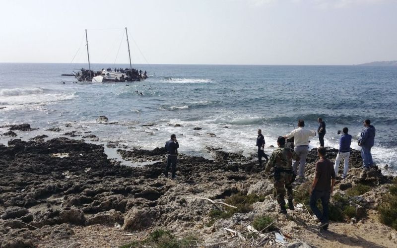 rodos grcija obalna straza migranti begunci coln.jpg