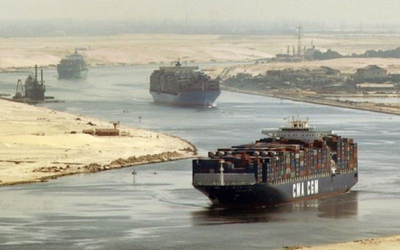 suez sueški kanal egipt ladja