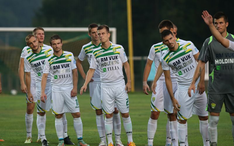 nog-zavrc-olimpija 7656 dw.jpg