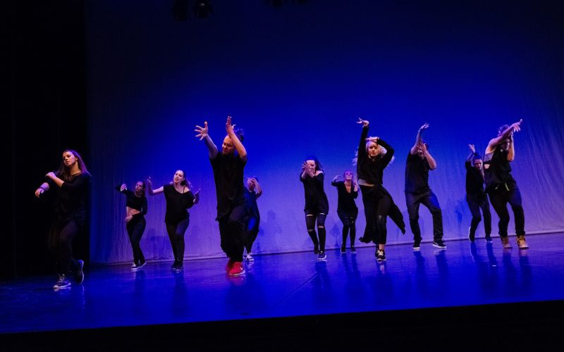 hip hop članska skupina Kazine