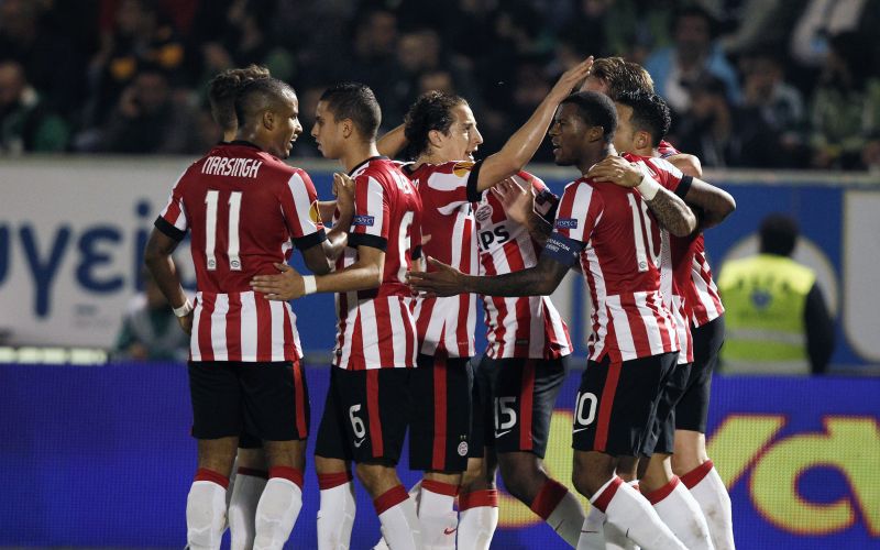 PSV Eindhoven re.jpg