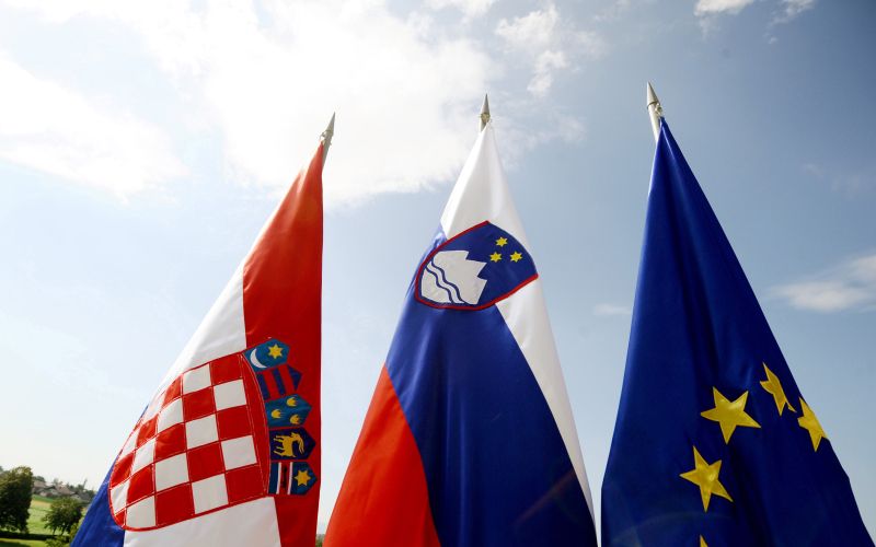 Zastava Hrvaška, Slovenija, EU