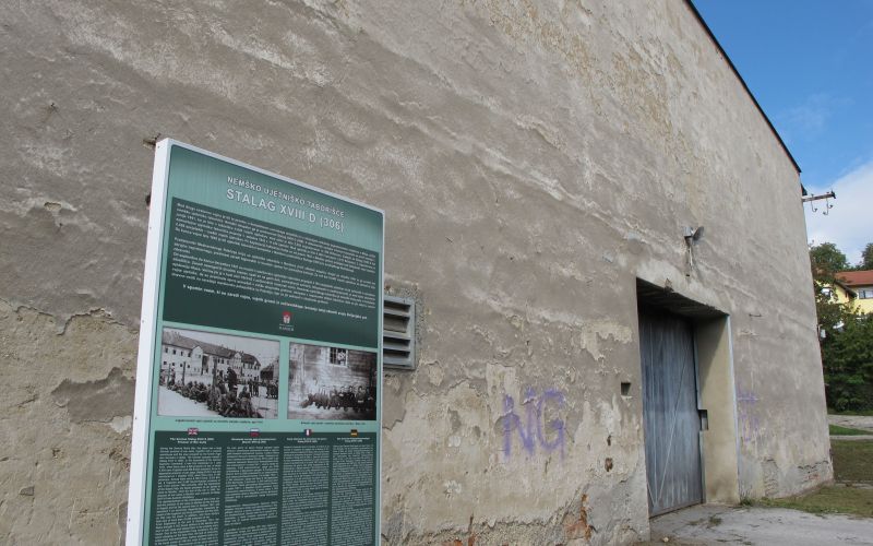 Nekdanje nacistično taborišče za sovjetske vojne ujetnike v Melju