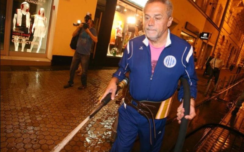 MIlan Bandić čisti ulice Zagreba