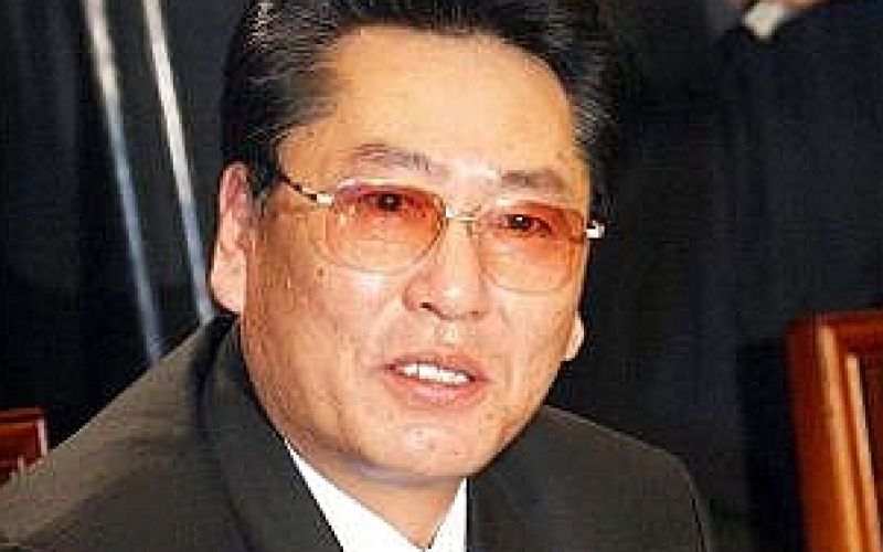 choe yong-gon.jpg