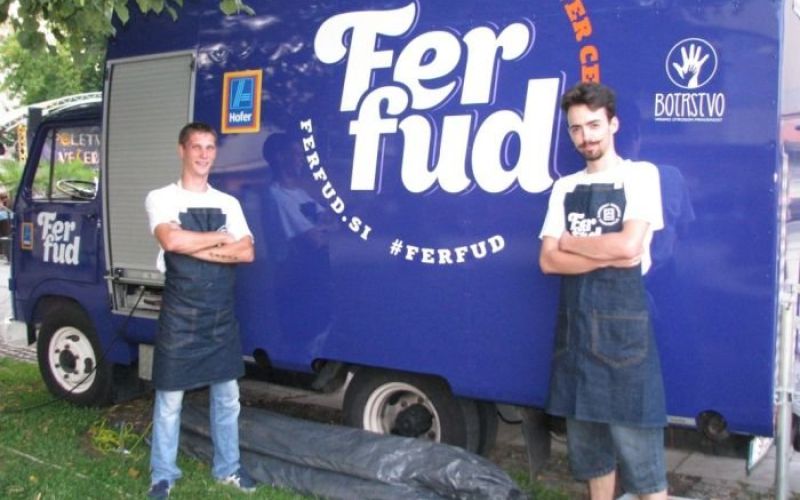 f_11.jpg