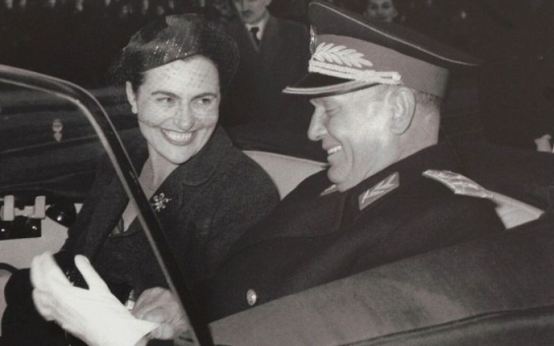 tito cadillac brioni (6).jpg