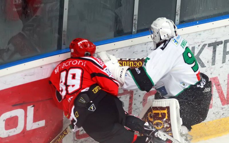 010-23-jesenice telemach olimpija hokej dc.jpg