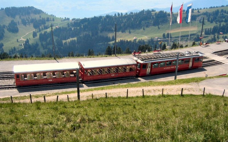 Rigi-Bahnen, švica, vlak.JPG