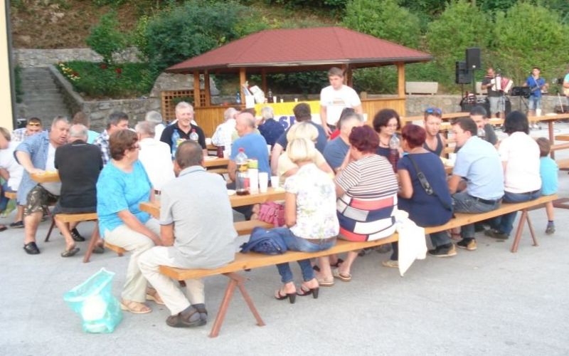 piknik_na_lukovcu1.jpg