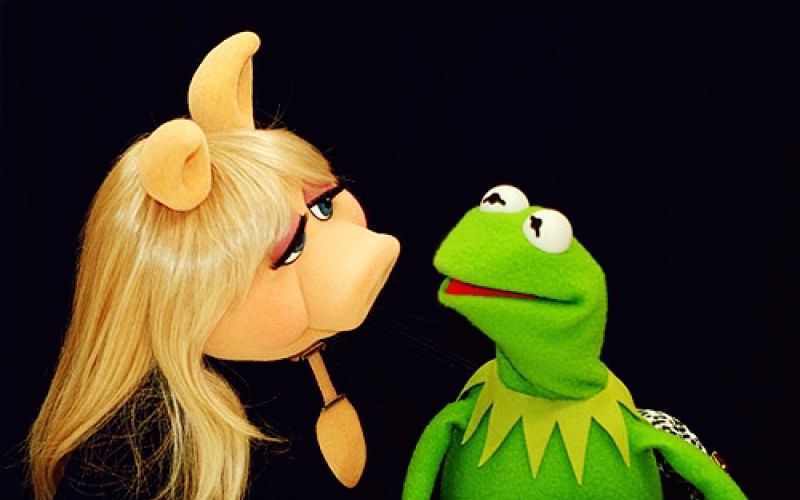 piggy kermit muppets mupetki (1).png