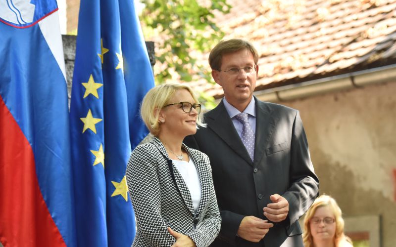 Anja Kopač in Miro Cerar