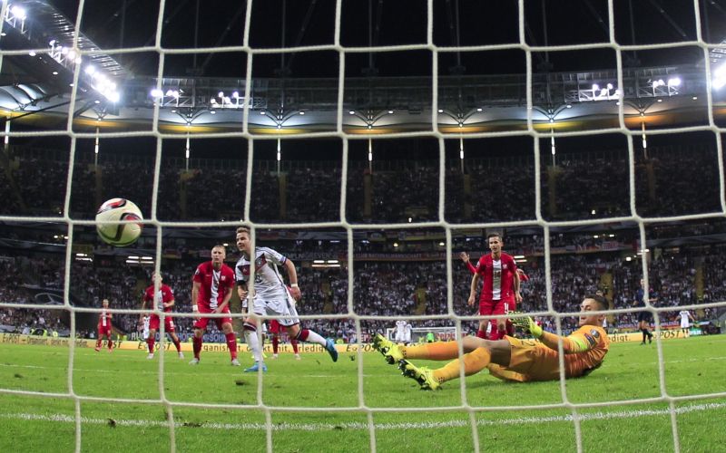 gotze re.jpg