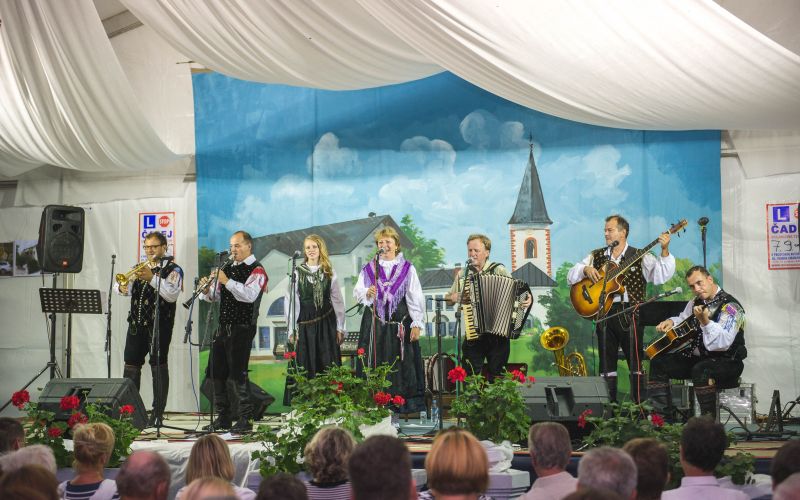 Ansambel Mira Klinca