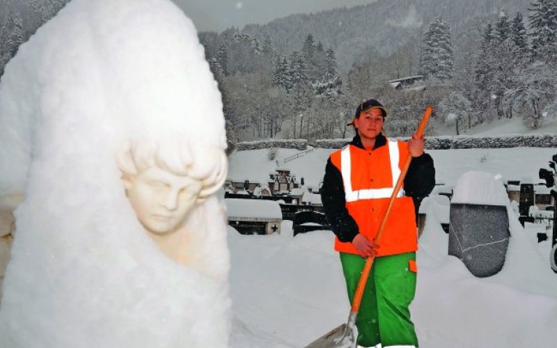 Vanja, edina slovenska grobarka