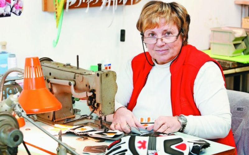Naša edina rokavičarka
