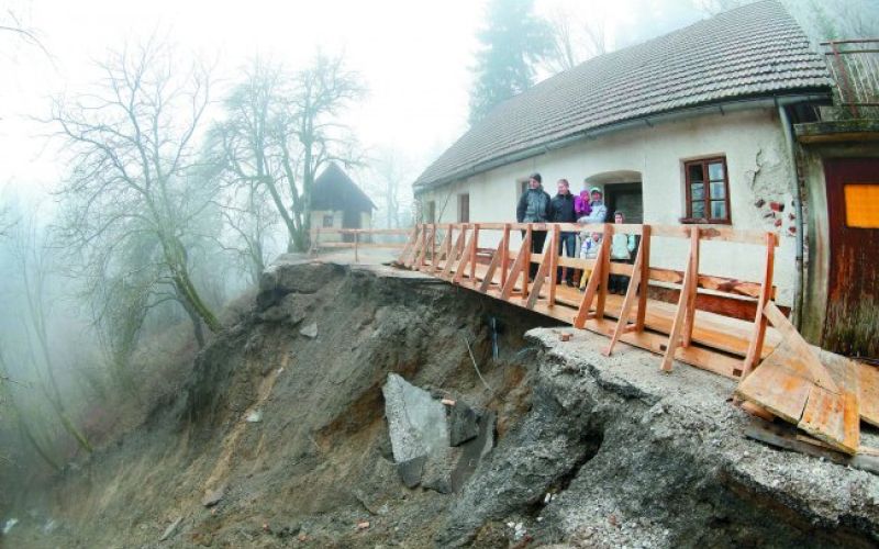 Čez prepad do sveta