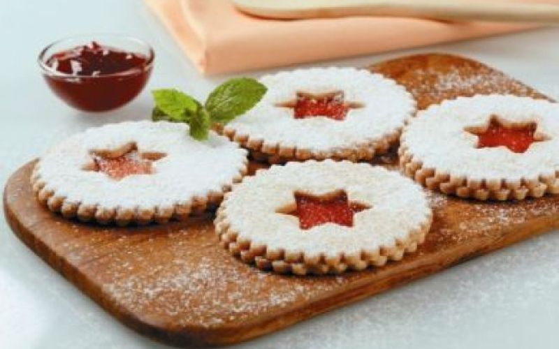 Masleni piškoti z marmelado
