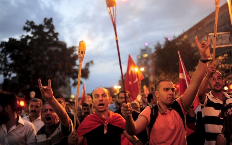 turcija nacionalisti shod napadi.jpg