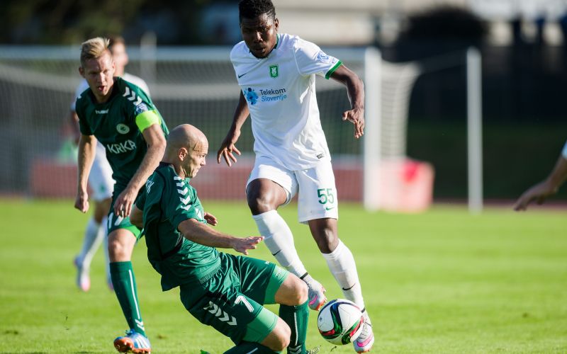 olimpija krka henty nogomet.jpg