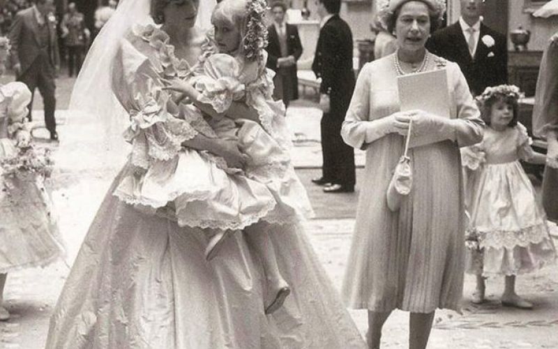 Dolga senca princese ljudskih src