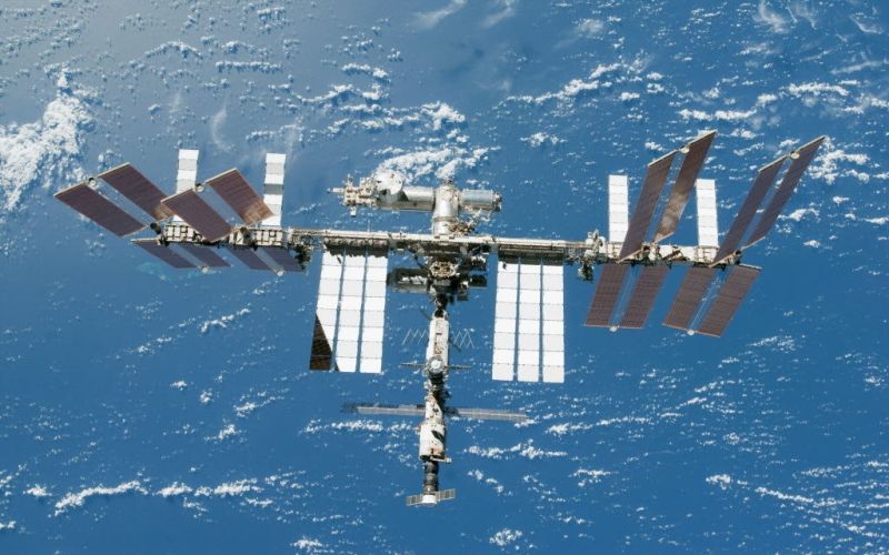vesolje astronavt kozmonavt mednarodna vesoljska postaja iss