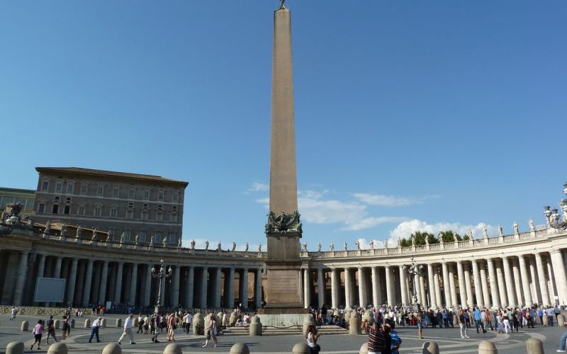 Obelisk, Vatikan
