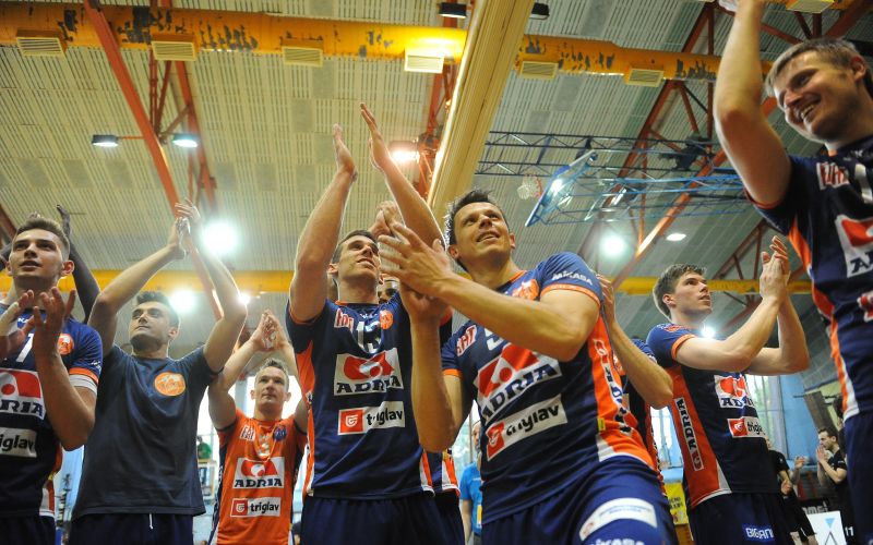 ach volley ap.jpg